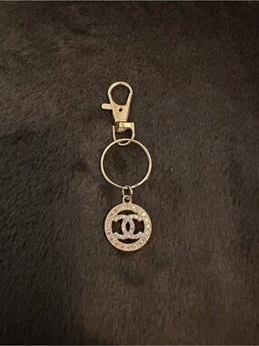 Fashion Gold toned Rhinestone CC Keychain/Charm - Gold